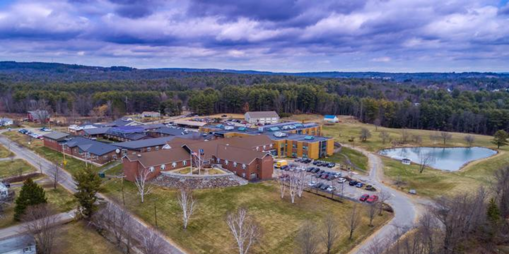 Honoring Heroes: Connecting with Veterans at the NH Veterans Home